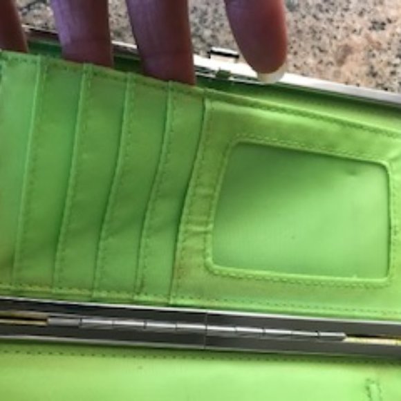Neon Green Quilted Cardholder / Clutch - Picture 4 of 6